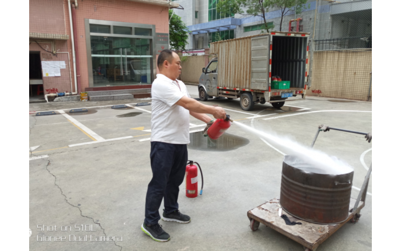 2018-5-9 培訓如何使用滅火器-消防演習